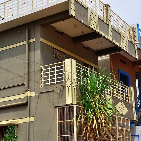 Srinivasa Homestay Hampi Exteriör bild