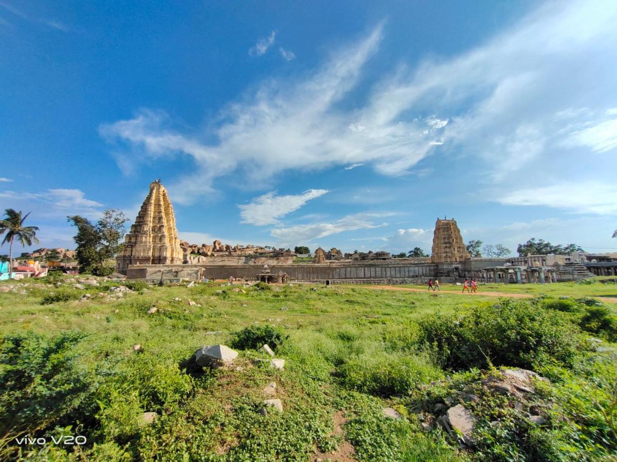 Srinivasa Homestay Hampi Exteriör bild